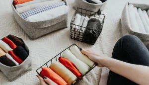 Cómo cuidar y mantener tus prendas de tejido para que duren más