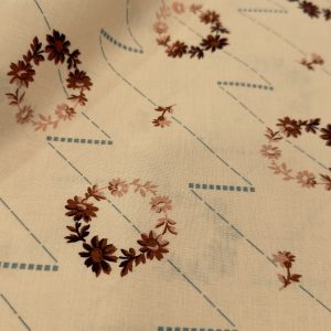 Algodón corona floral marrón